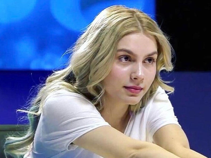Aleyna Tilkinin səliqəsiz geyimi ələ salındı