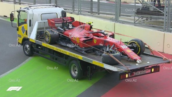 “Ferrari” də “İçərişəhər”də qəza törətdi “Ferrari” də “İçərişəhər”də qəza törətdi
