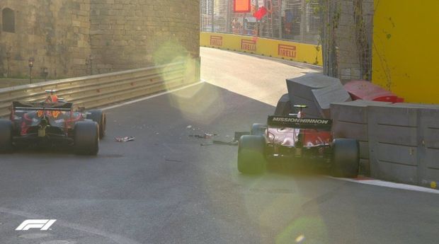 “Ferrari” də “İçərişəhər”də qəza törətdi “Ferrari” də “İçərişəhər”də qəza törətdi