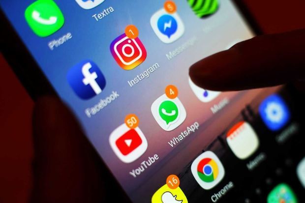 “Facebook” KİV-ə lisenziya üçün milyonlarla dollar ödəyəcək “Facebook” KİV-ə lisenziya üçün milyonlarla dollar ödəyəcək