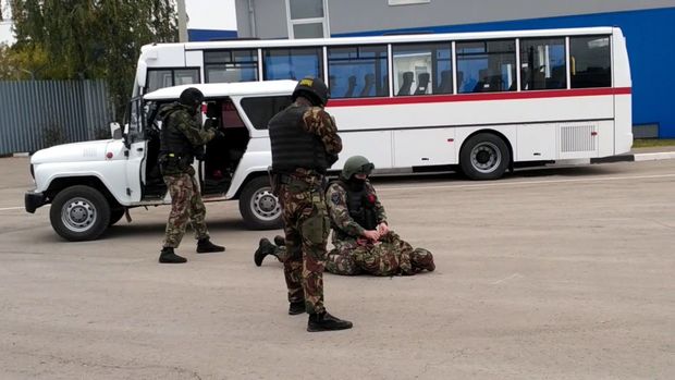 Rusiyada üzərində “şəhid kəməri” gəzdirən şəxslərin saxlanılması yalan çıxdı