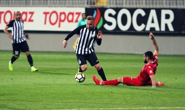 “Neftçi” uduzdu, “Qarabağ” çempionluğun bir addımlığında