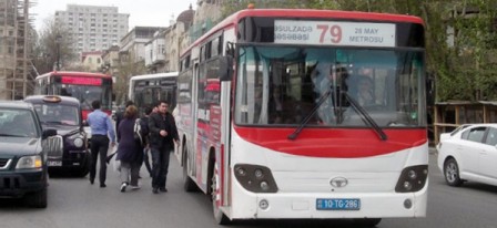 Avtobuslarda gediş haqqı qalxıb?