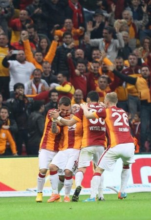 Derbi "Qalatasaray"ın oldu