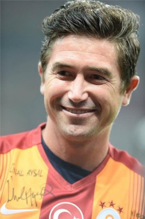 Derbi "Qalatasaray"ın oldu