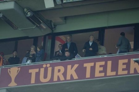 Derbi "Qalatasaray"ın oldu