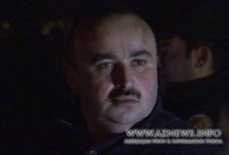 Keçmiş məmurun oğlu həbsindən razı deyil
