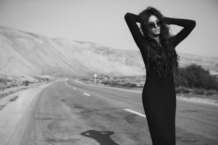 Cazibədar azərbaycanlı modeldən yeni fotolar