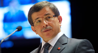 Davudoğludan ermənilərə mesaj