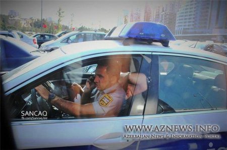 DYP: Yol polisi maşını idarə edərkən mobil telefonla danışa bilər