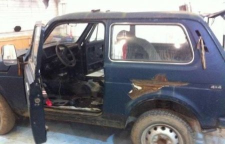 "Niva"nı söküb bu hala gətirdi