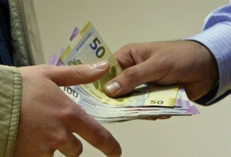 Nəqliyyatçıların maaşı artdı