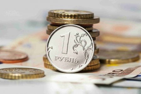 Azərbaycanda valyutadəyişmə məntəqələri rus rublundan imtina etdilər