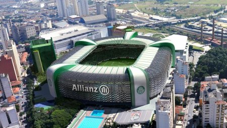 Bakı Olimpiya Stadionu ilk onluqda