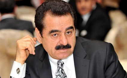 İbrahim Tatlısəs evlənir
