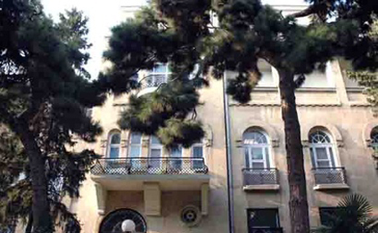 Azərbaycanda Sülh Korpusu fəaliyyətini dayandırdı
