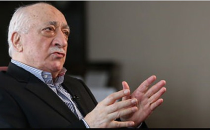 Gülənin məşhur türk futbolçuları ilə görüşü