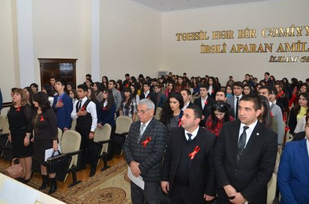 1 dekabr Beynəlxalq QİÇS-lə mübarizə günü Gəncədə qeyd olundu
