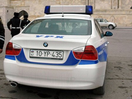 Azərbaycanda daha bir yol polisinin üstünə maşın sürdülər