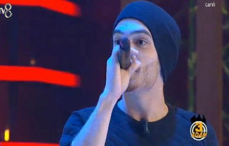 Elnur Hüseynovla Sərtab Erenerin dueti