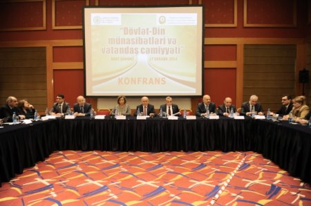 “Dövlət-din münasibətləri və vətəndaş cəmiyyəti” mövzusunda konfrans keçirilib.