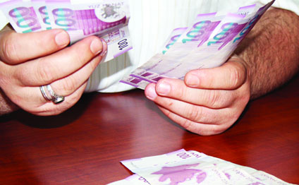 Dövlət borcları sildi