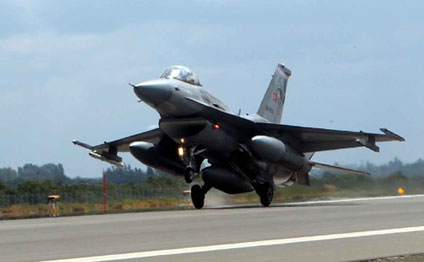 Pilotlara tələb