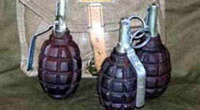 Kişi kafedəkiləri partlatmaq istədi