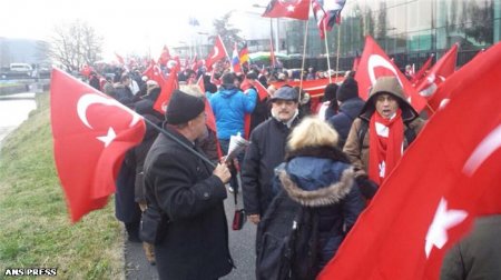 Perinçəkə dəstək verdik