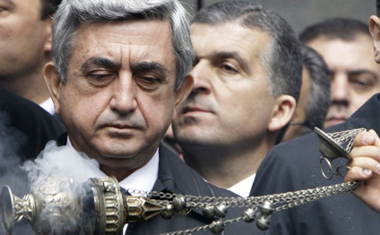 Permyakov məsələsi, Qarabağ klanı və Serjin suqutu