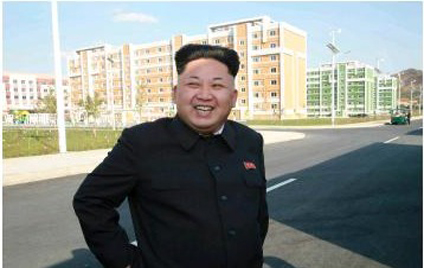 Kim Çen In siqaret çəkməkdən imtina etdi
