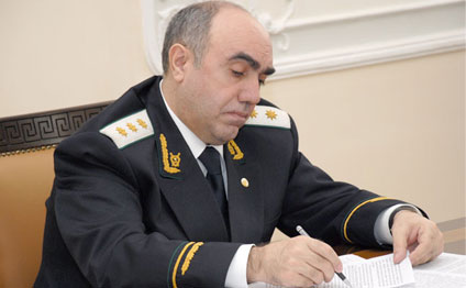 Zakir Qaralovdan kadr dəyişikliyi