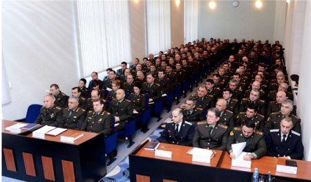Nazirlikdən 34 nəfər çıxarıldı