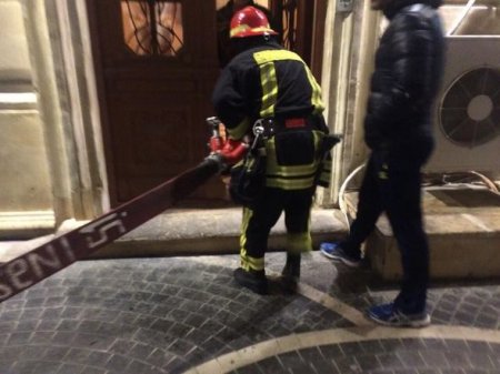“Tarqovı”dakı məşhur kafenin binasında yanğın