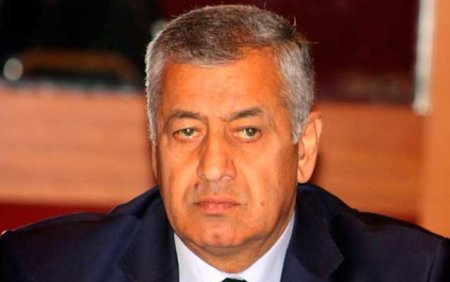 “Elman Rüstəmov hamını aldatdı”- Millət vəkili