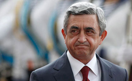 Paruyr Ayrikyan: “Sarkisyan istefaya gedir”