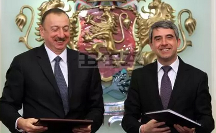 Prezidentlər imza atdı