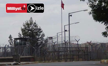 Türk bayrağını endirən şəxsə şok cəza