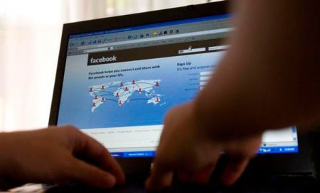 Azərbaycanda “Facebook” istifadəçilərinin sayı azalıb