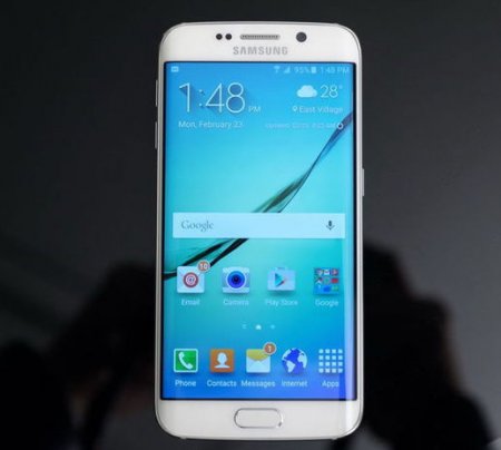 “Samsung” Rusiyada “Galaxy S6 Edge”nin satışının start tarixini açıqladı
