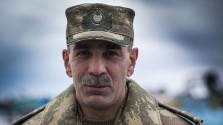 İki qardaş səmada görüşdü