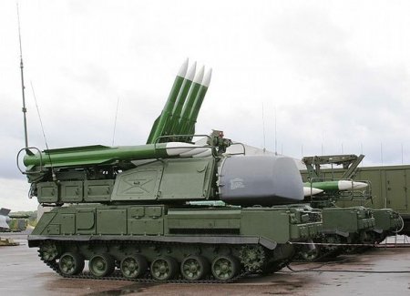 Tanklar, zenit raketləri və helikopterlər: ordumuz nə ilə silahlanır