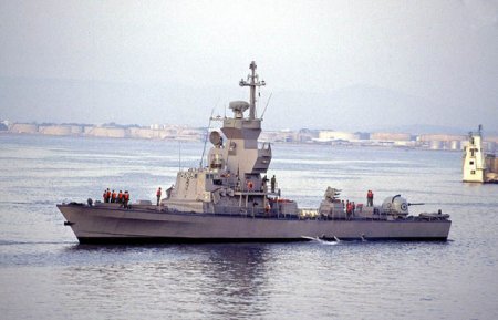 Tanklar, zenit raketləri və helikopterlər: ordumuz nə ilə silahlanır