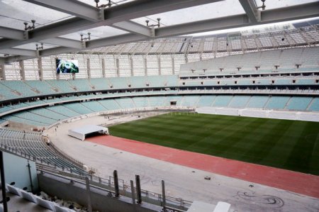 Rövnəq Abdullayev Olimpiya stadionunun çökməsindən danışdı