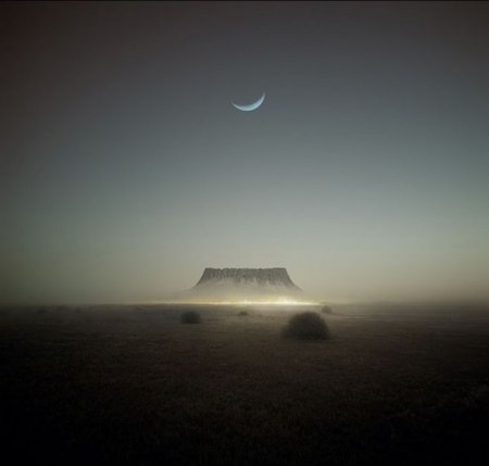 Fərqli və qeyri-adi