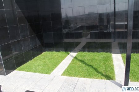 Bakıda "danışan" məzarlar