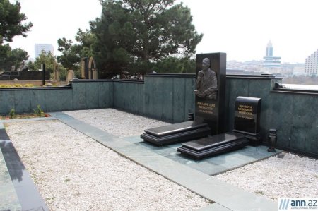 Bakıda "danışan" məzarlar