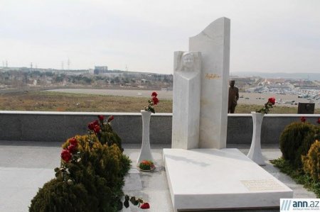 Bakıda "danışan" məzarlar