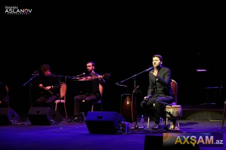 Sami Yusifin Bakı konsertindən görüntülər
