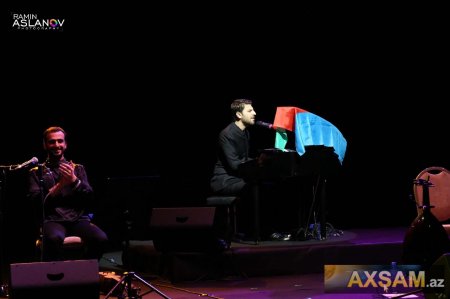 Sami Yusifin Bakı konsertindən görüntülər